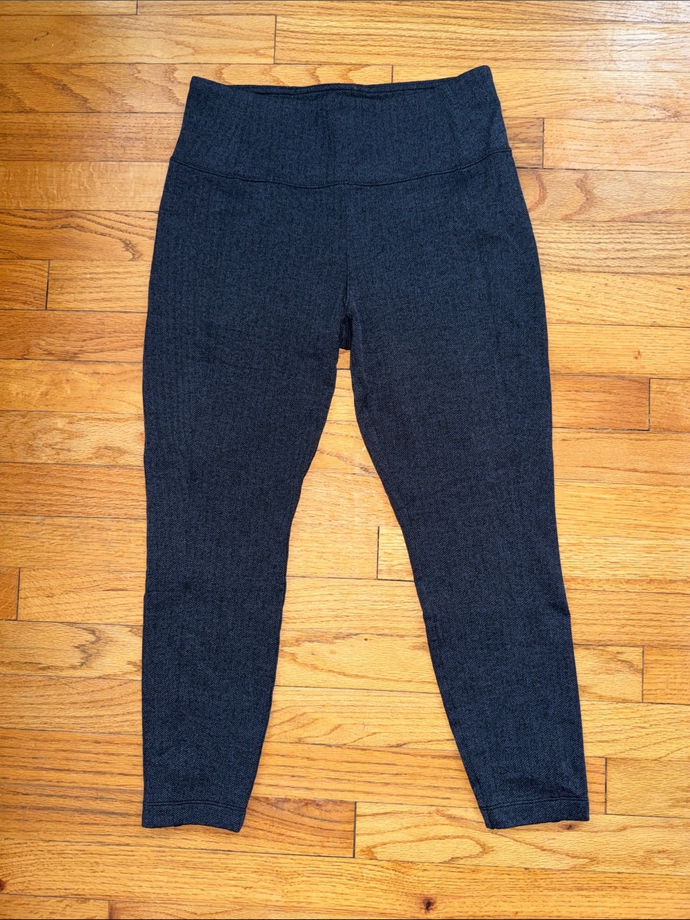 Blue Capri High-Waist Leggings